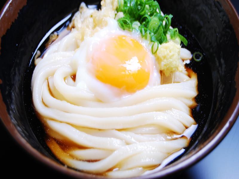 高松市「こがね製麺所春日店」温玉ぶっかけ